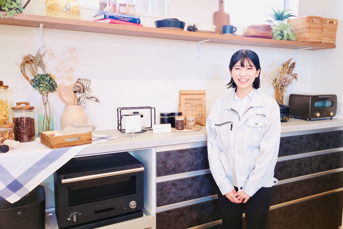 吉峯　詩織