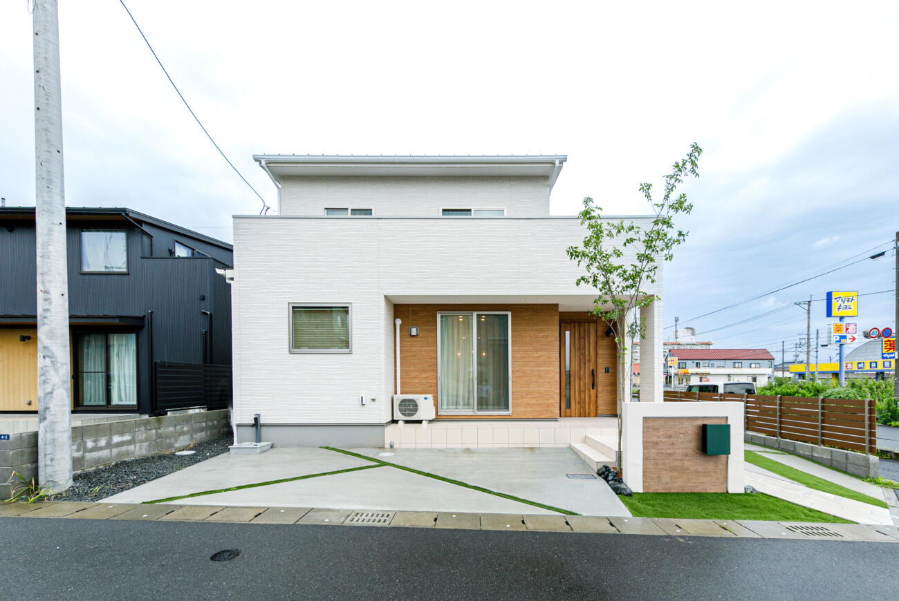 ヒルズ坂之上【２階建て】