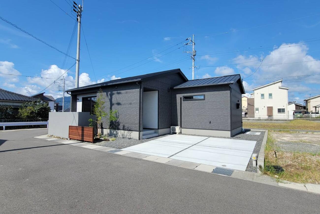 ブルックリンスタイル校区：建昌小・帖佐中【平屋】『モカマキアート』ゴールドFN