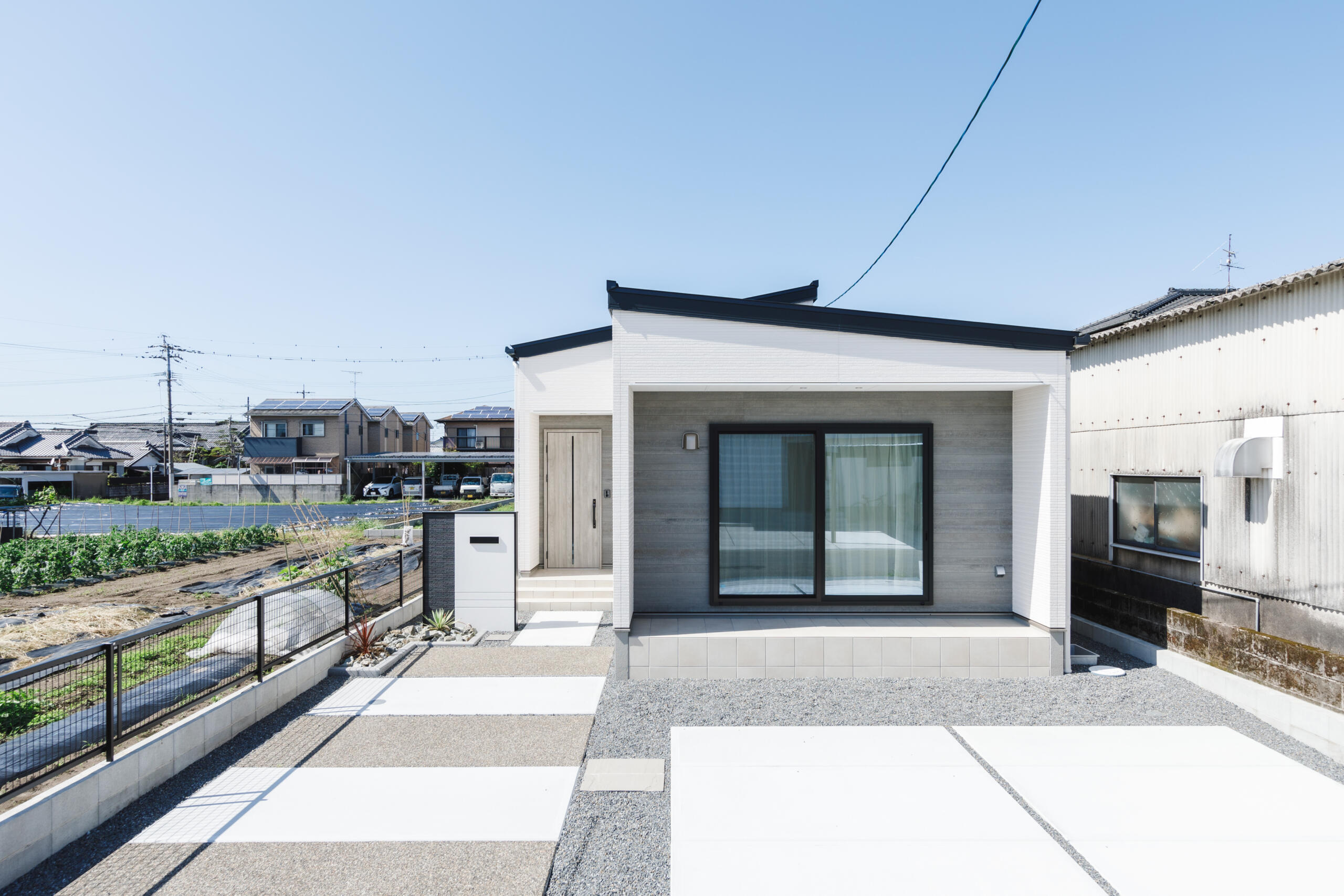 ＼価格改定／『上長飯平屋』